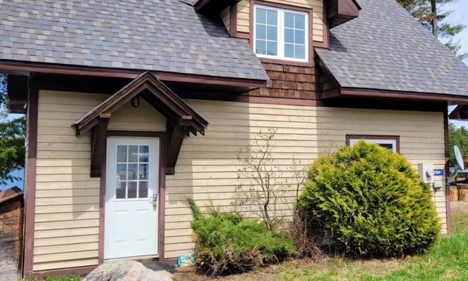 Gravenhurst Casa | Lakefront Muskoka of Amazing Cottage