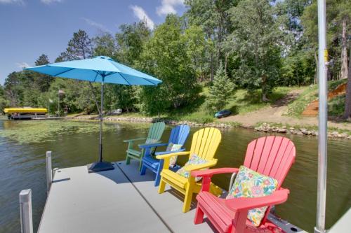Nevis Casa | Lakefront Nevis Cabin Escape with Hot Tub!