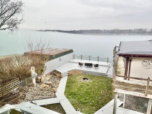 Algonac Casa | Lakefront Paradise with 7 beds - Fishing - Swimming