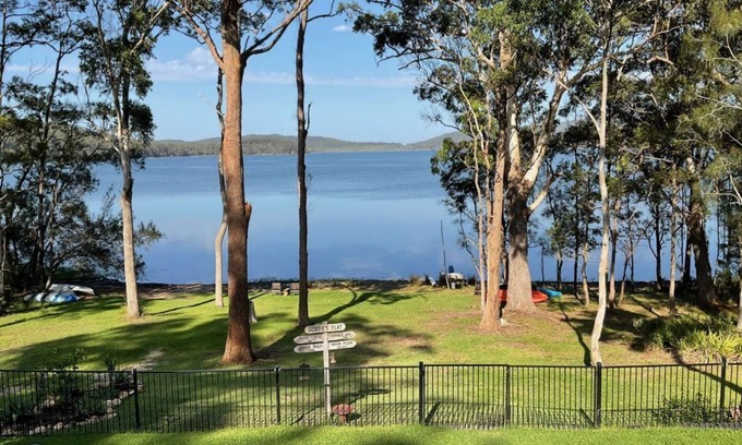 Smiths Lake Casa | Lakefront property, sensational sunsets, fenced backyard, pet friendly