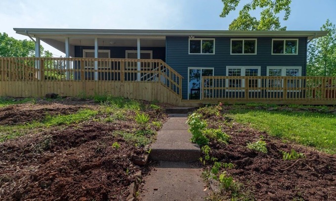 Wolf Creek Casa | Lakefront property with boat dock and boat rental available, Kayaks included
