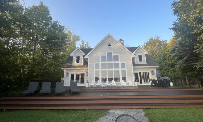 Empire Casa | Lakefront Retreat on Glen Lake with Sandy Beach and 200ft dock