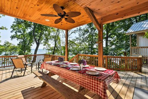 Rutledge Casa | Lakefront Rutledge Home with Fire Pit and Private Dock