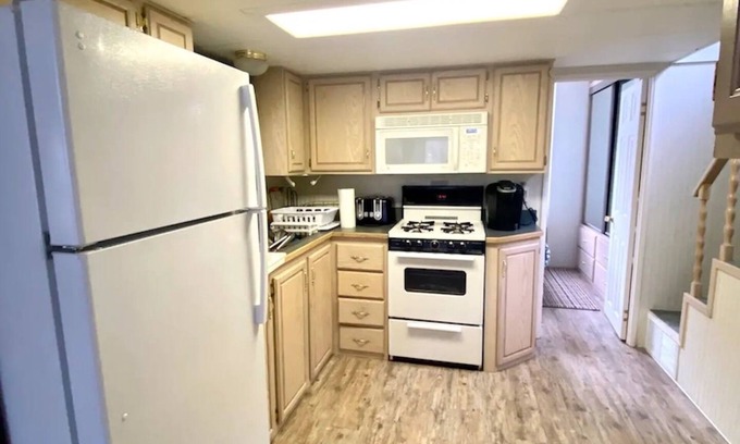 North Sebago Cabaña | Lakefront Sebago cottage with dock, pet friendly