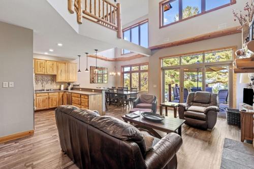 McGregor Casa | Lakefront-sleep 12-big Sandy Lodge Resort-luxury
