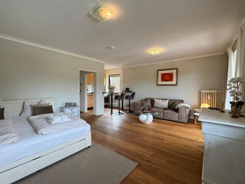 Ponitz am See Apartamento | Lakefront Studio - Teil der HolidayEscapes Kollektion