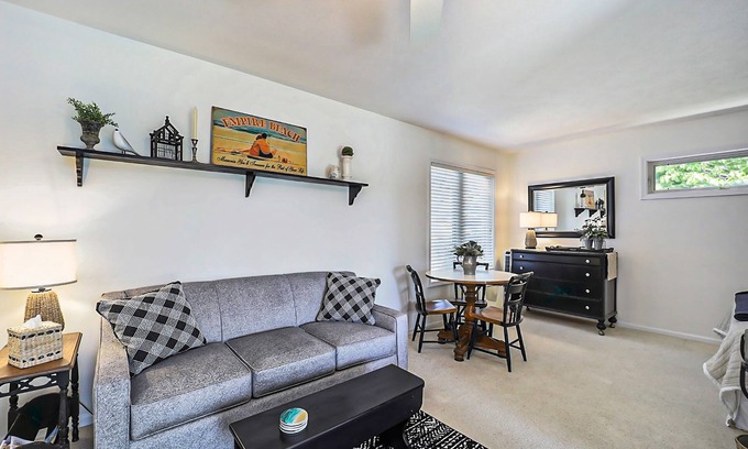 Empire Apartamento | Lakefront studio with lake & beach views, deck, firepit, beach access, & WiFi