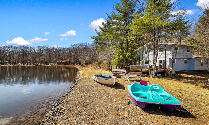 Pocono Summit Casa | Lakefront with boat dock, Game room, kayak and fishing, close to Kalahari