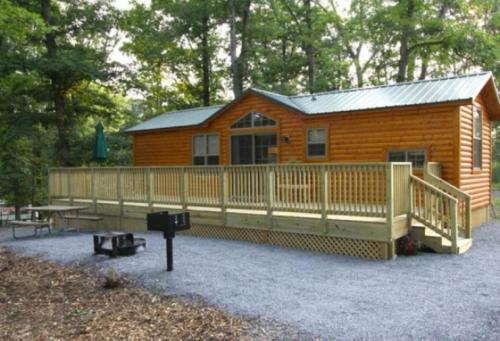 Milton Complejo | Lakeland RV Campground Cottage 15