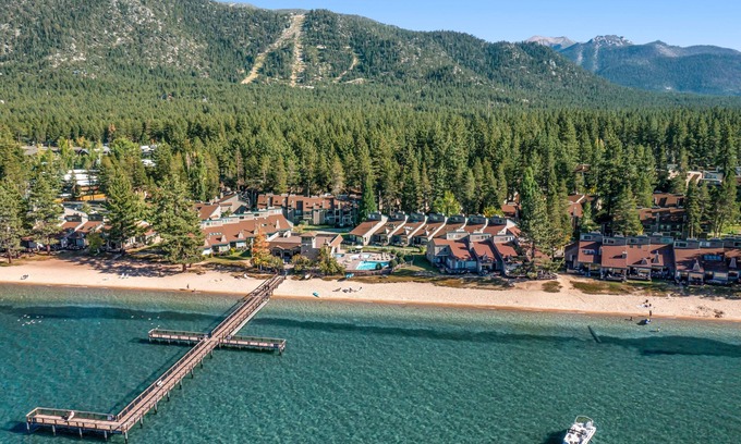 South Lake Tahoe Condominio | Lakeland Village South Lake Tahoe