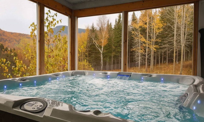 Saint-Brigitte-de-Laval Apartamento | Lakeside Getaway #1 | Spa Sauna Firepit