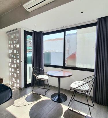 Yen Phu Apartamento | Lakesi Stay