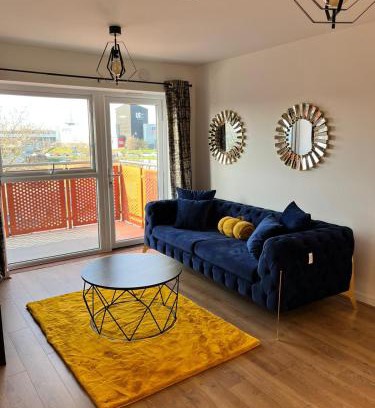 West Thurrock Apartamento | Lakeside Apartment - 2 Bed, Free Parking