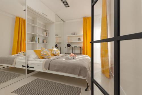 Goclaw Apartamento | LakeSide Apartment Kapelanów Armii Krajowej by Noclegi Renters