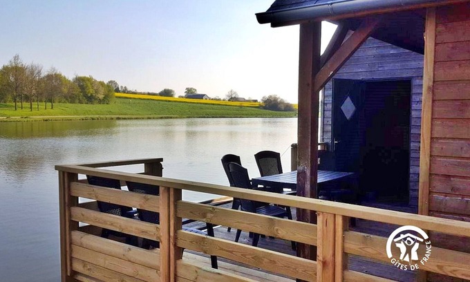 Villiers-Charlemagne Cabaña | Chalet de pesca a orillas del lago, para 7 pers con actividades y comodidades familiares