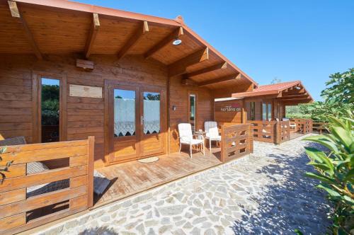 Montargil Chalet De Esquí | Lakeside Cabin Oasis w/AC, By TimeCooler