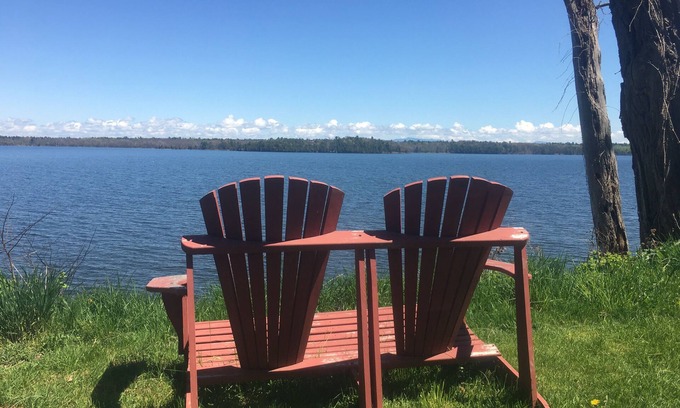 Plattsburgh Cabaña | Lakeside Cottage #305 at Valcour Cottages