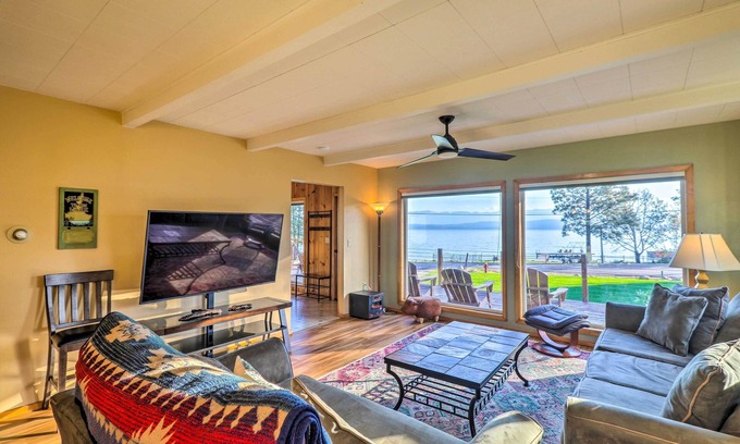 Lakeside Casa | Lakeside Home w/ Beach ~ 14 Mi to Ski Area!