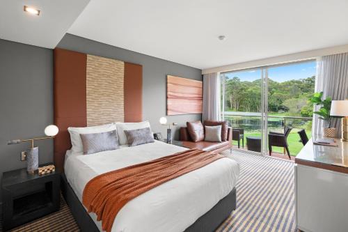 Macquarie Park Hotel | Lakeside Hotel and Conference Centre