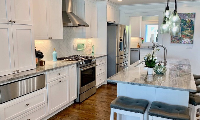 Flowery Branch Casa | Lakeside House with Game Room