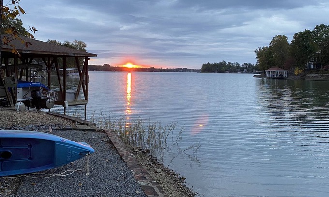 Hot Springs Village Apartamento | Lakeside Lake Balboa w/2 kayaks