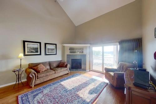 Sunrise Beach Apartamento | Lakeside Lookout
