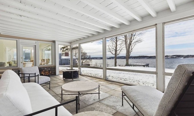 Skaneateles Casa | Lakeside Luxury Retreat: 5 Bedroom home with expansive Skaneateles lake frontage