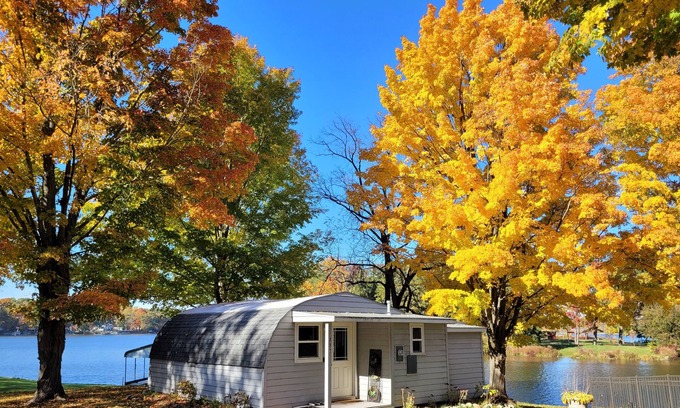 Paw Paw Cabaña | Lakeside Quonset Hut, Cozy And Romantic