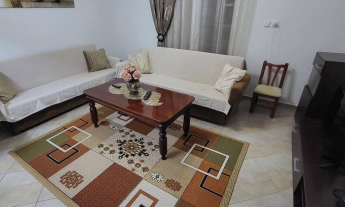 Udenisht Apartamento | Lakeside View Apartment
