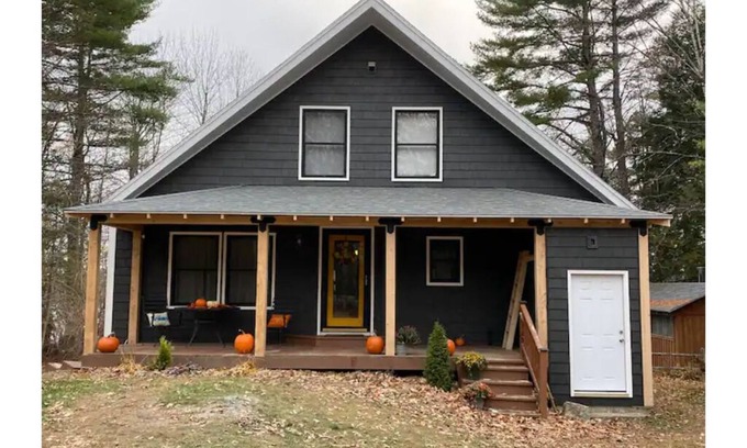 Hinckley Casa | Lakeside with Loons, Bald Eagles & Amazing Sunsets