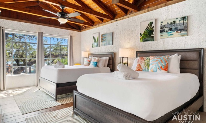 Volente Apartamento | Lake Travis Studio w/ Waterpark Access! Patio w/ Grill+Firepit for Glamping Fun