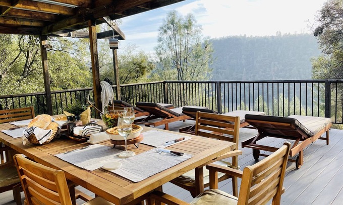 Concow Casa | Lakeview 4 Acres-Zipline, Playfort near Waterfalls, Hiking, Fishing
