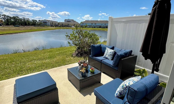 Laurel Casa | Lakeview Escape · Heated Pool · Pet-Friendly · 7 Min to Beaches