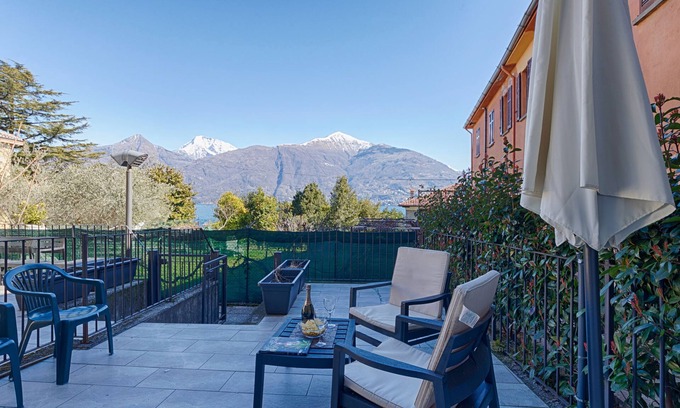Acquaseria Apartamento | LakeView LakeComo 4Seasons, Terrace, 30m to Lake! by STAYHERE-LAKECOMO