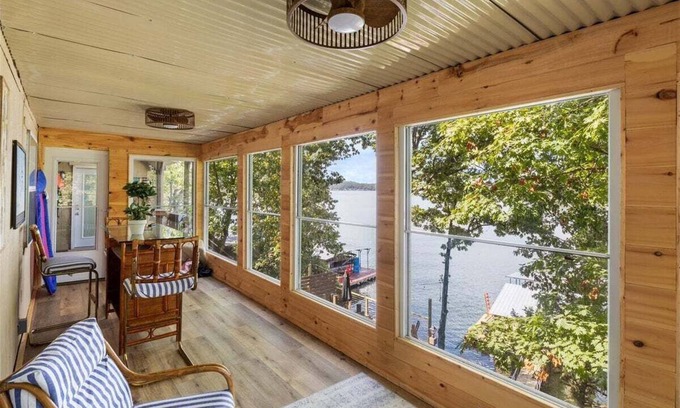 Rocky Mount Casa | Lakeview Landing by StayLage
