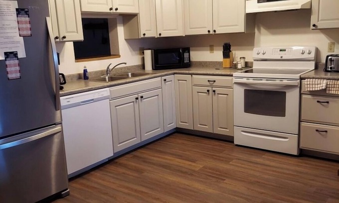 Devils Lake Cabina | Lakeview Lodge