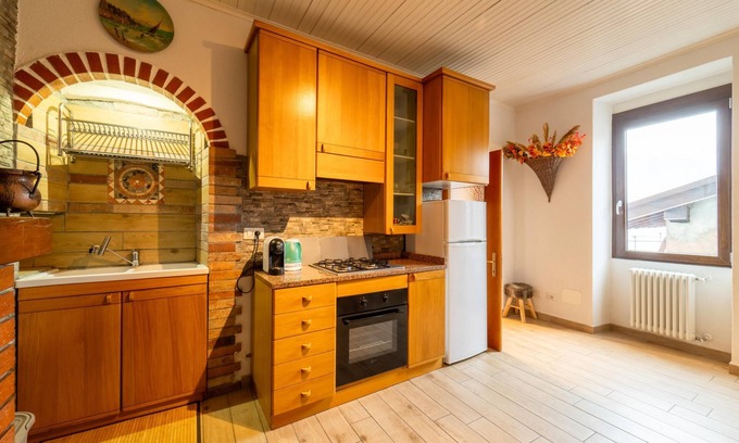 Bellano Apartamento | Lakeview Oasis in Bellano by Wonderful Italy