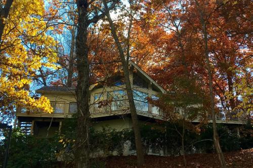 Waynesville Casa | Lakeview on the Links