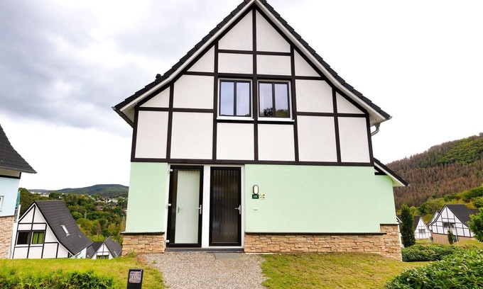 Heimbach Villa | Villa en Eifel con vistas al lago Rursee