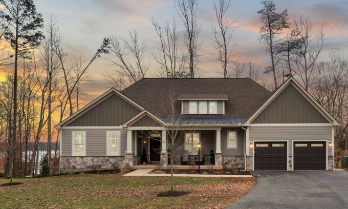 Mineral Casa | Lakeway Oasis at Lake Anna
