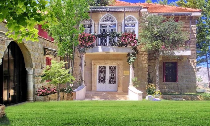 Kfardebian Cabina | Laklouk 1808 lodge by Hansa