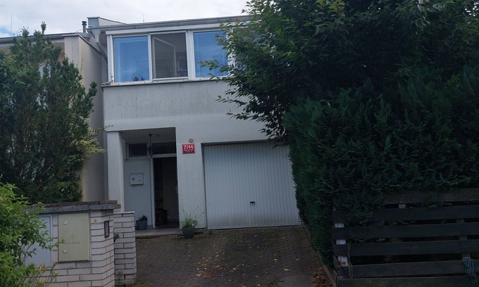 Prague 21 Casa | Lakmat - 2 bedrooms in a quiet neighbourhood in Prague