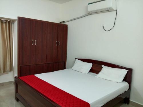 Tirupati Hotel | Lakshmibalajistayhome 1bhk&2bhk