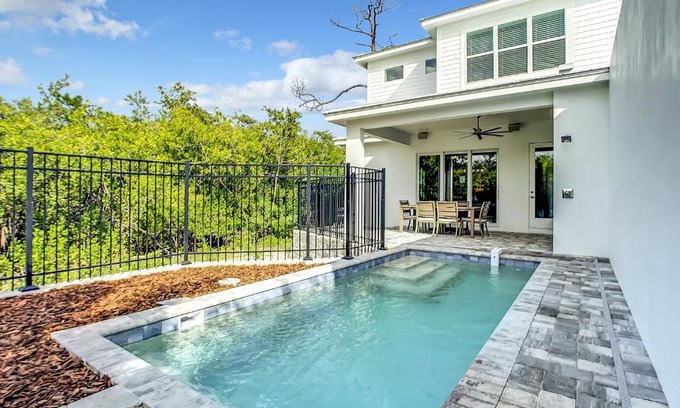 New Smyrna Beach Casa | Lala at the Beach 512