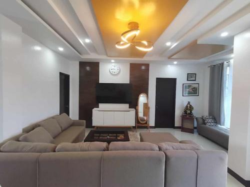 Clarin Apartamento | Lalangs Apartment in Clarin, Misamis Occidental