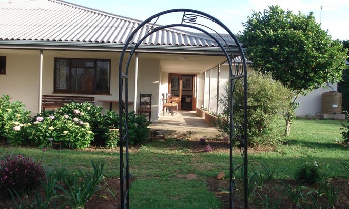 Riversdale Casa | Lalani B&B/Self catering Cottages