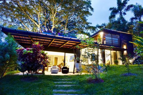 Pereira Hotel | LALDEA Nirvana Eco Villa in Cerritos