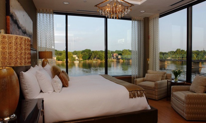 Lambertville Hotel | Lambertville Station Restaurant and Inn