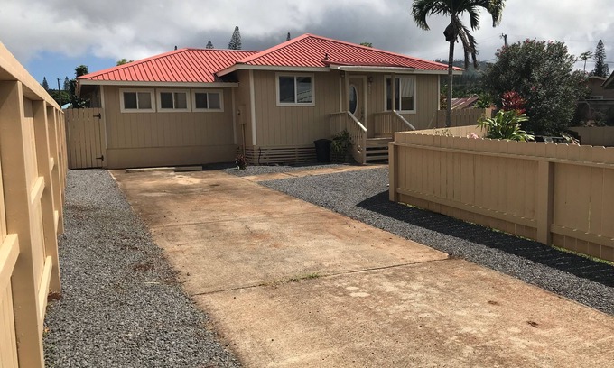 Lanai City Casa | Lana'i Paradise Getaway