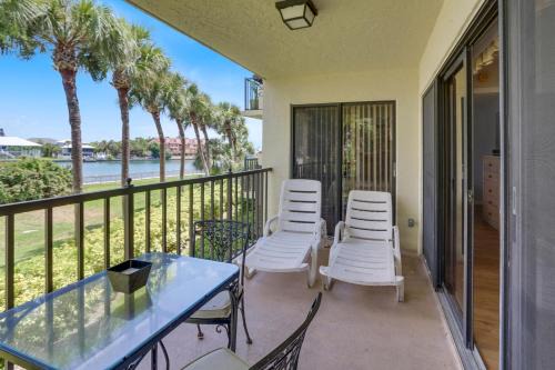 Sunset Beach Casa | Land's End 1-204 Bay Front